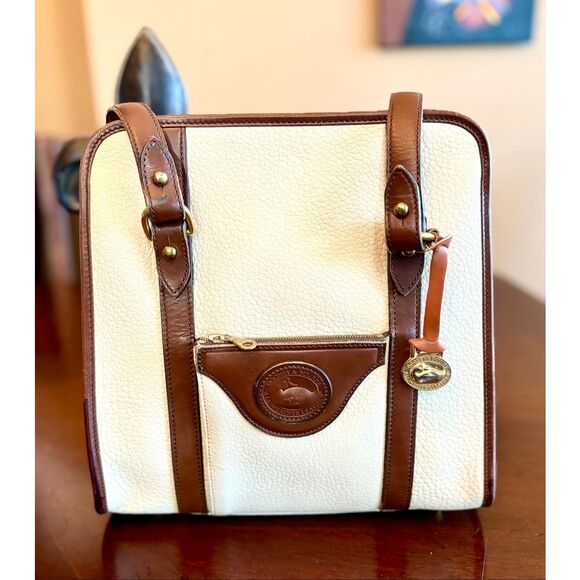 DOONEY & BOURKE - Vintage All Weather Leather (AWL) Shoulder Bag/Cream & Brown - Picture 14 of 16